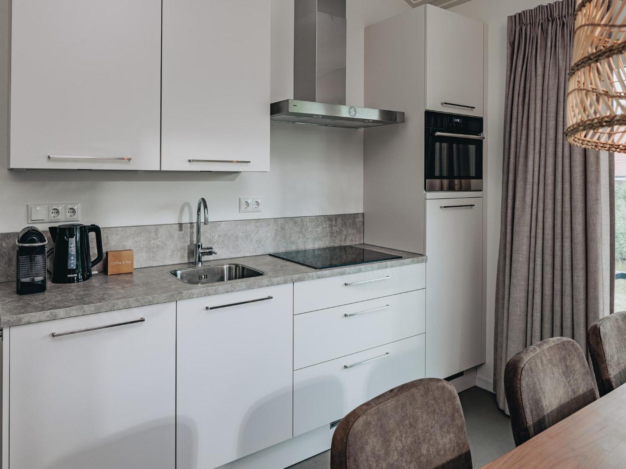 Vakantiehuis Sustainable With Washing Machine, 900m From The Sea Breskens